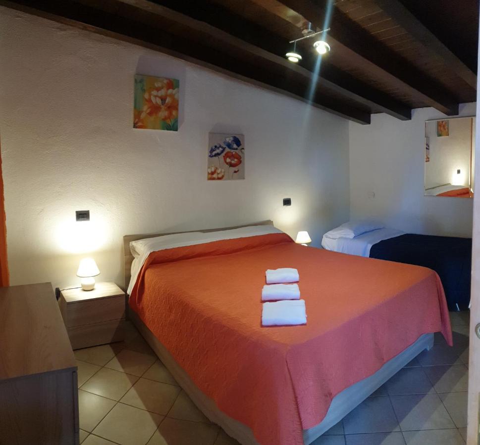 Colle La Guardia Hotel ซาบาอูเดีย ภายนอก รูปภาพ